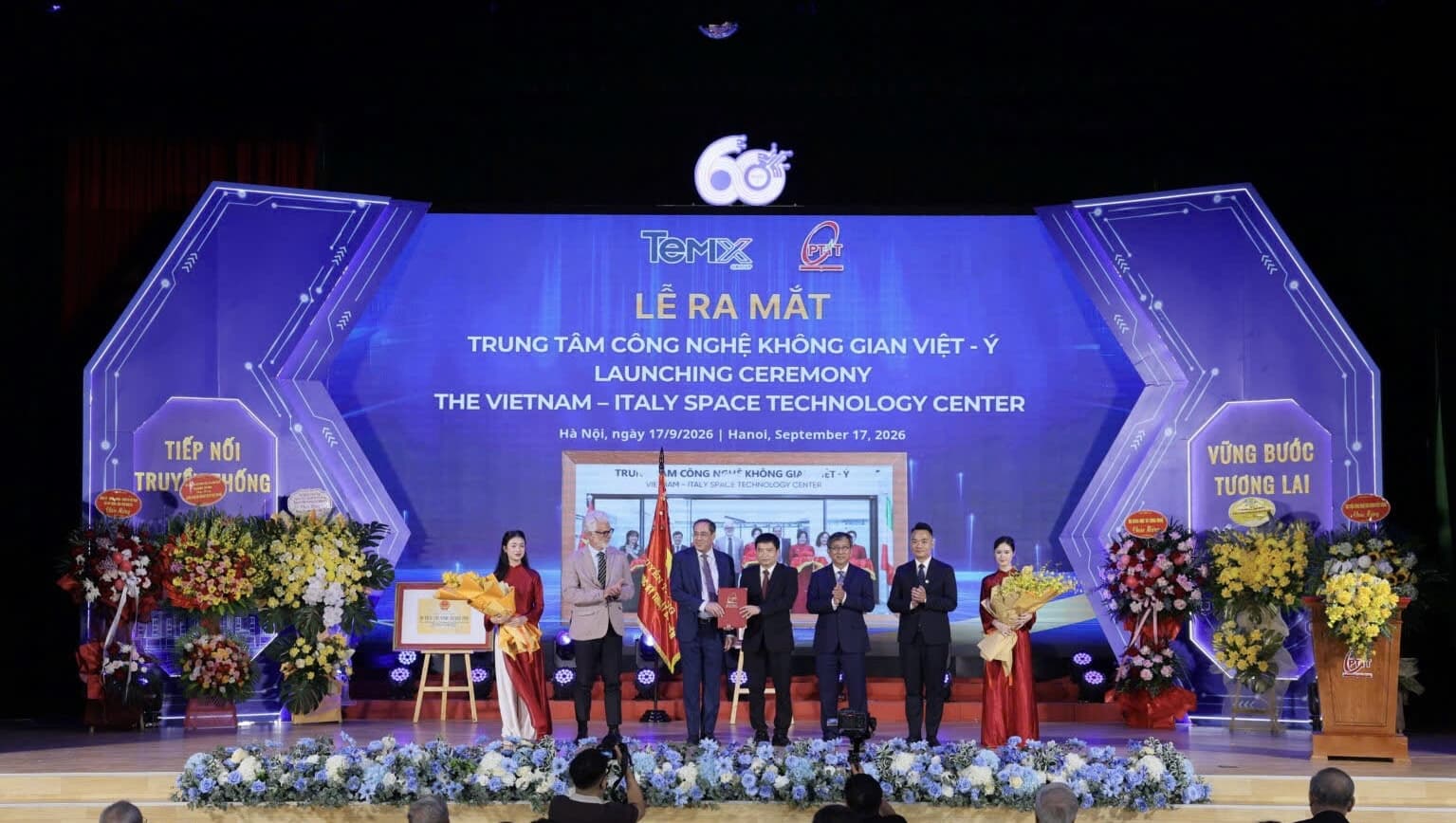 Học viện Công nghệ Bưu chính Viễn thông và Tập đoàn Temix thành lập Trung tâm Công nghệ Không gian Việt Nam – Italia